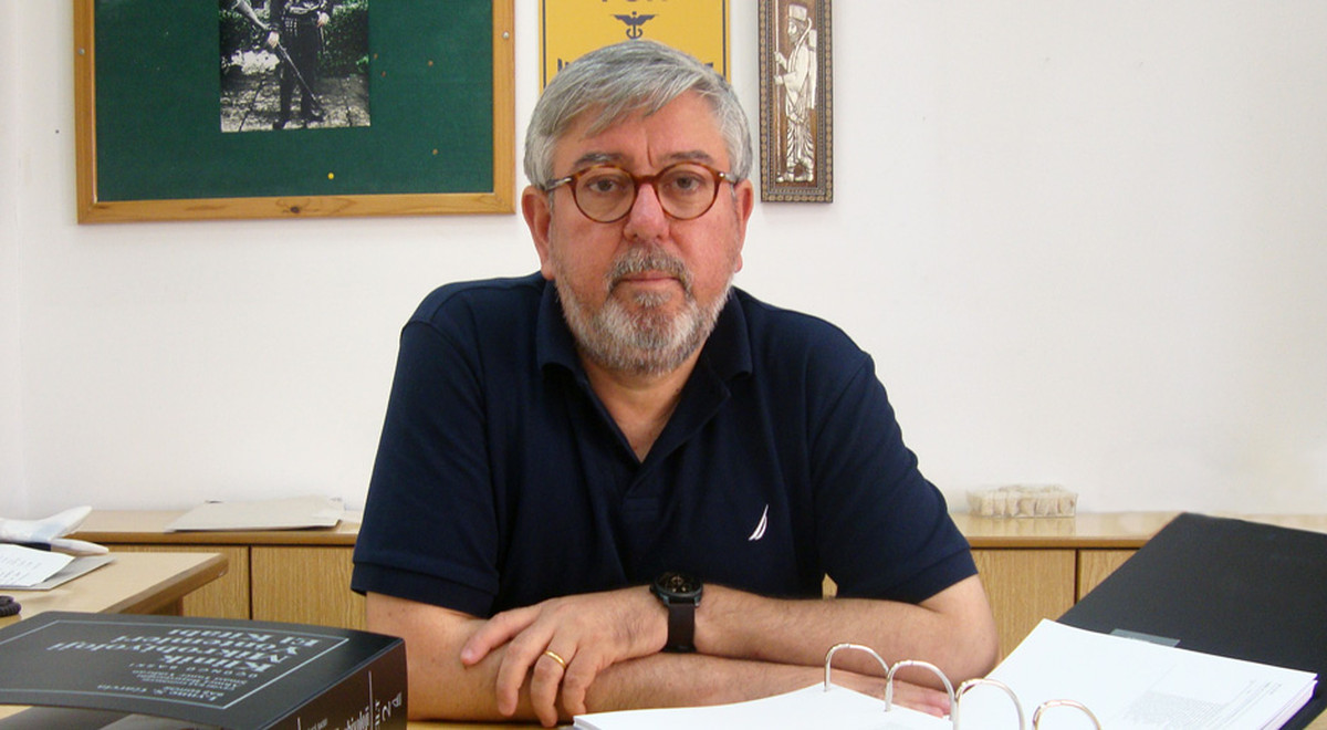 EMU Academic Staff Member Prof. Dr. Ahmet C. Başustaoğlu Received TEÇEP Award