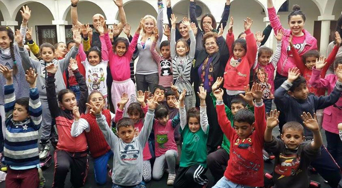 DAÜ İngilizce Hazırlık Okulu’ndan Toplumsal Duyarlılık Projeleri