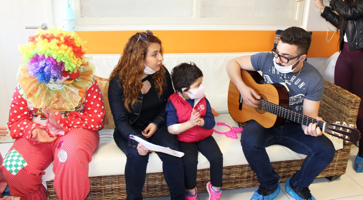 EMU Visited Dr. Burhan Nalbantoğlu State Hospital Child Oncology Department