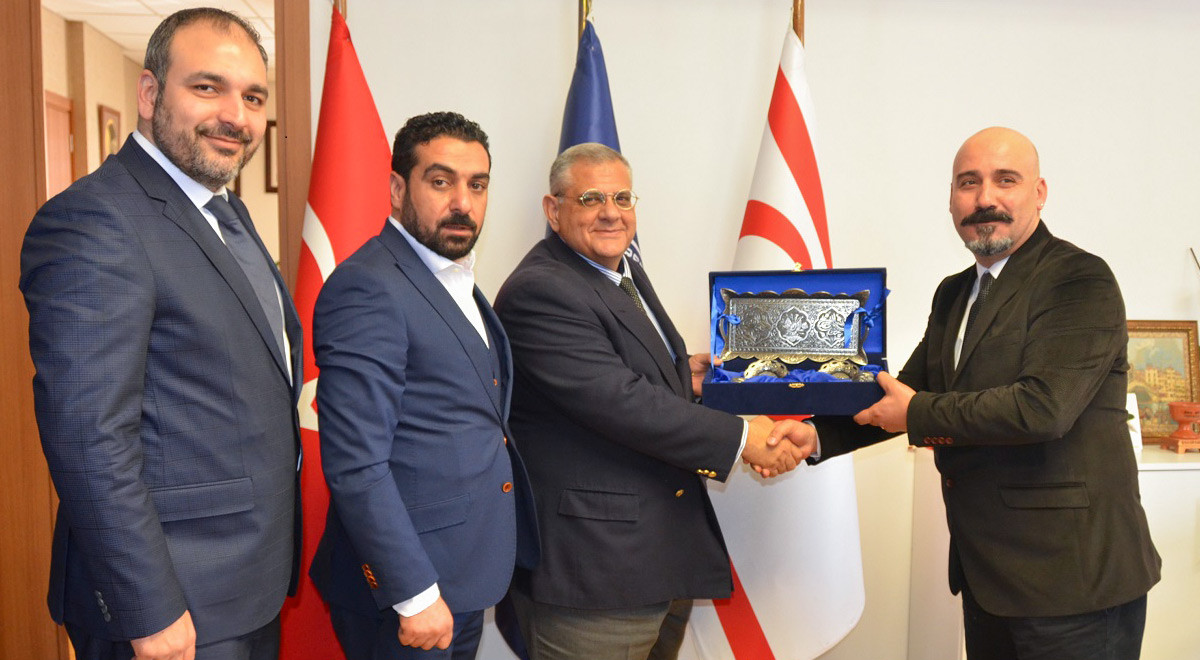 DAÜ Kuzey Kıbrıs Mezunlar Vakfı Temsilcilerini Ağırladı