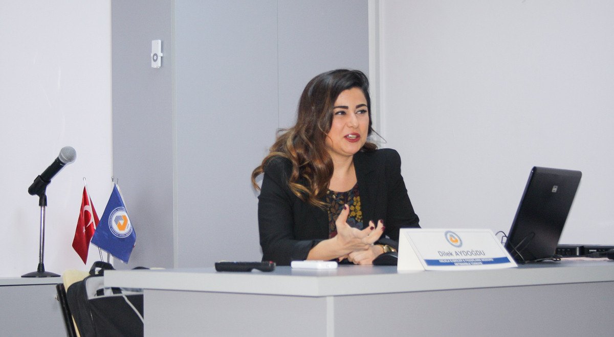 Dilek Aydoğdu DAÜ’de “Mobil Oyunlar”ı Anlattı