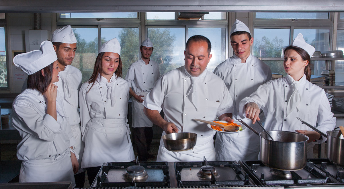 EMU Introduces New Molecular Gastronomy Laboratory and Pastry Kitchen