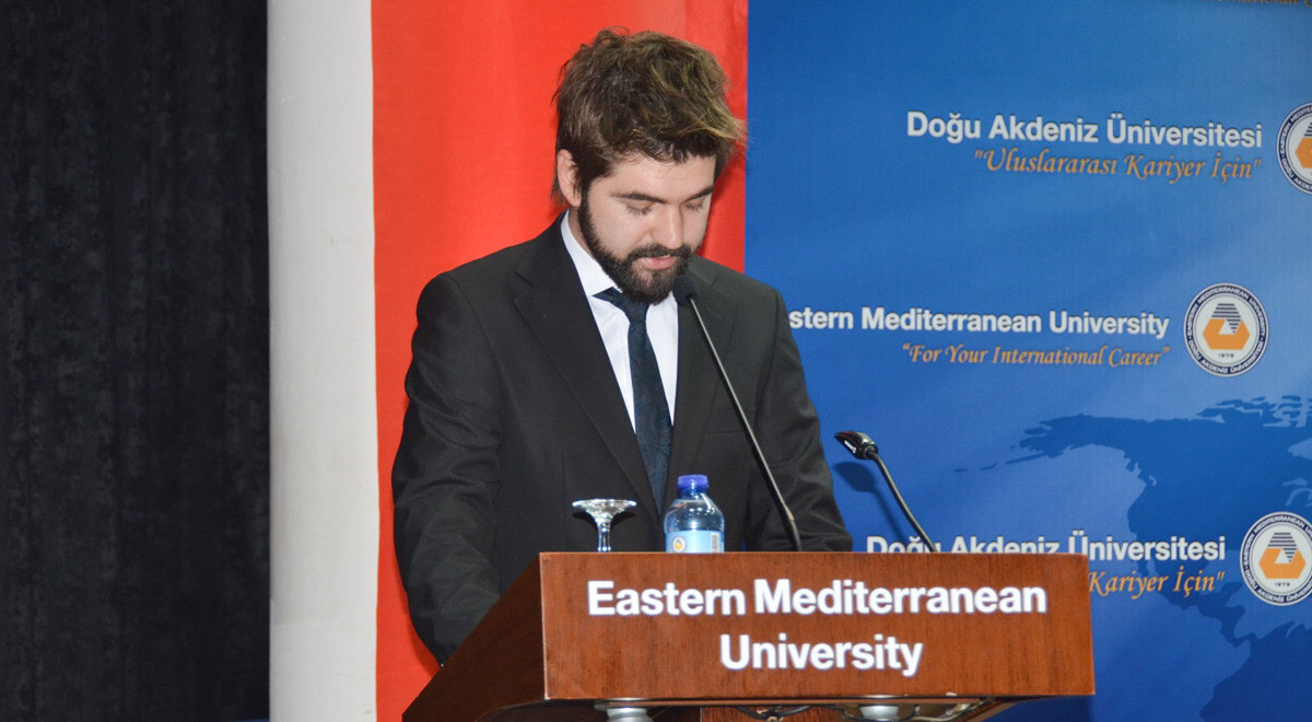 Şehitler DAÜ’de Düzenlenen Konferans İle Anıldı