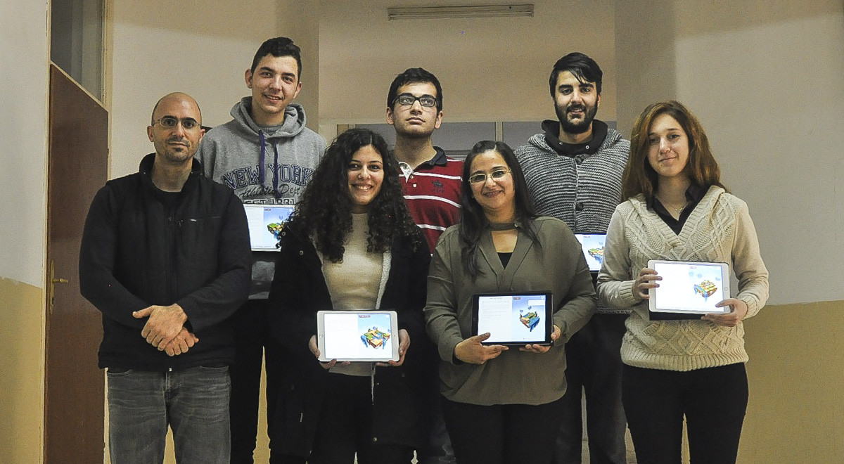 DAÜ Bilgisayar Mühendisliği Bölümü’nden Tabletli Eğitim