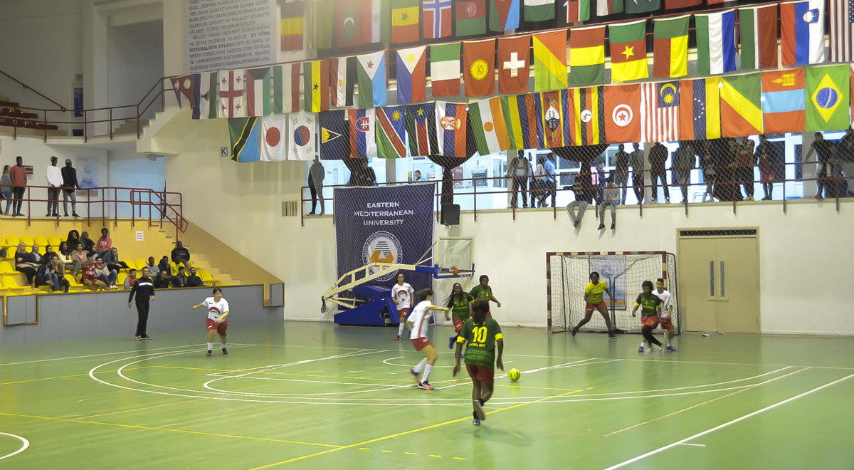 DAÜ Uluslararası Futsal turnuvası Devam Ediyor