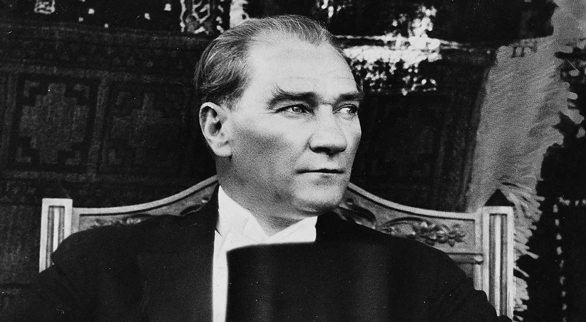 DAÜ-ATAUM Başkanı Dr. Göktürk Ulu Önder Atatürk İle İlgili Bildiri Yayınladı