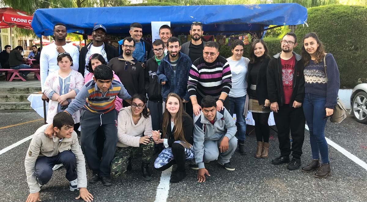 EMU Students Send the Message “We Are Stronger Hand in Hand”