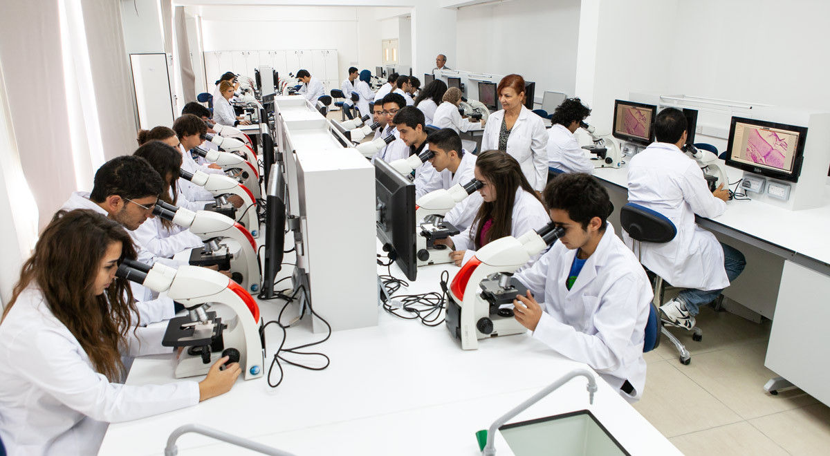 EMU Dr. Fazıl Küçük Faculty of Medicine Continues to Accept Applications