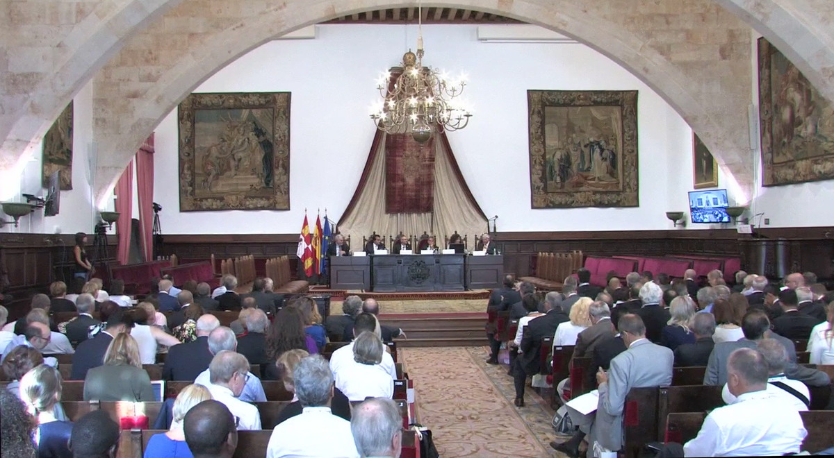 DAÜ Uluslararası Magna Charta Sözleşmesi İçin İspanya’da