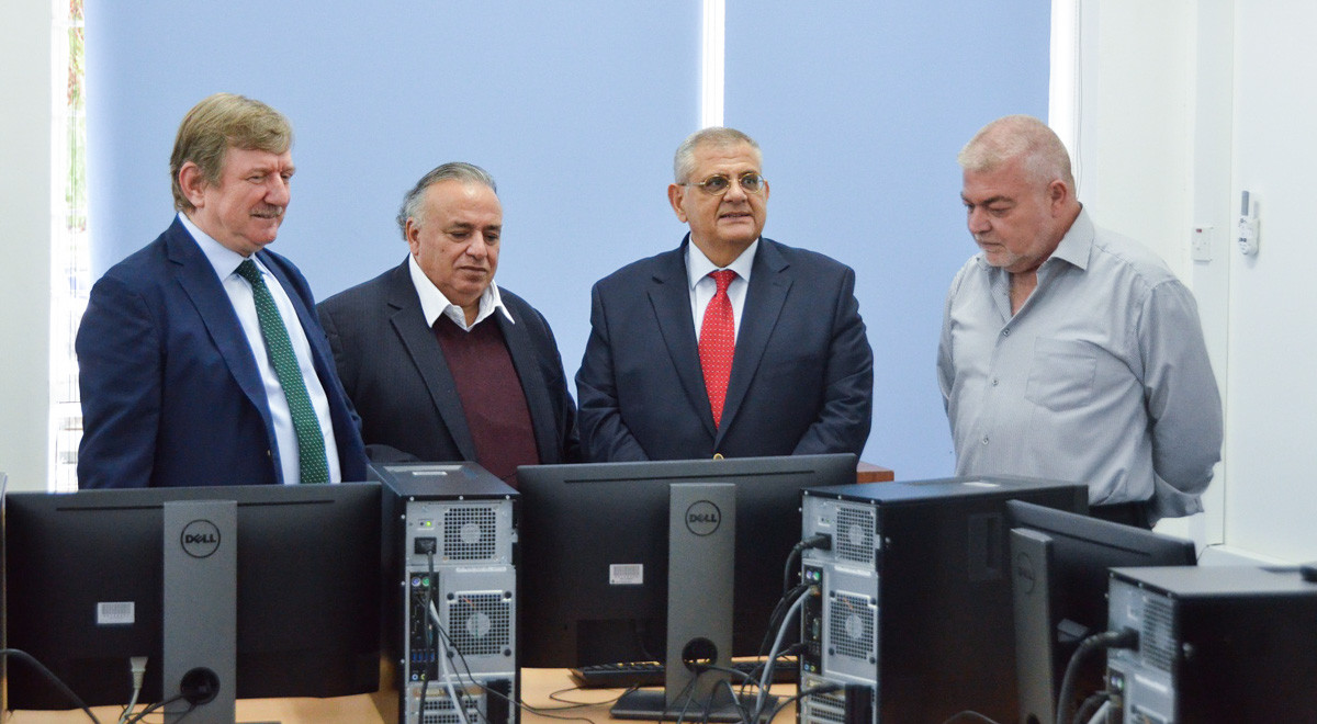 DAÜ İletişim Fakültesi Kuzey Kıbrıs Turkcell Sponsorluğunda Yeni Bilgisayar Laboratuvarına Kavuştu