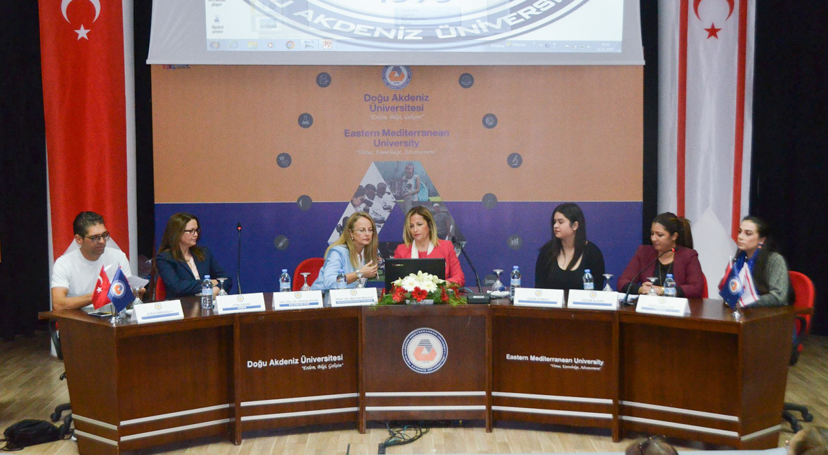 DAÜ Sağlık Bilimleri Fakültesi “Diyabetin Aileye, Ailenin Diyabete Etkisi” Konulu Panel Gerçekleştirdi