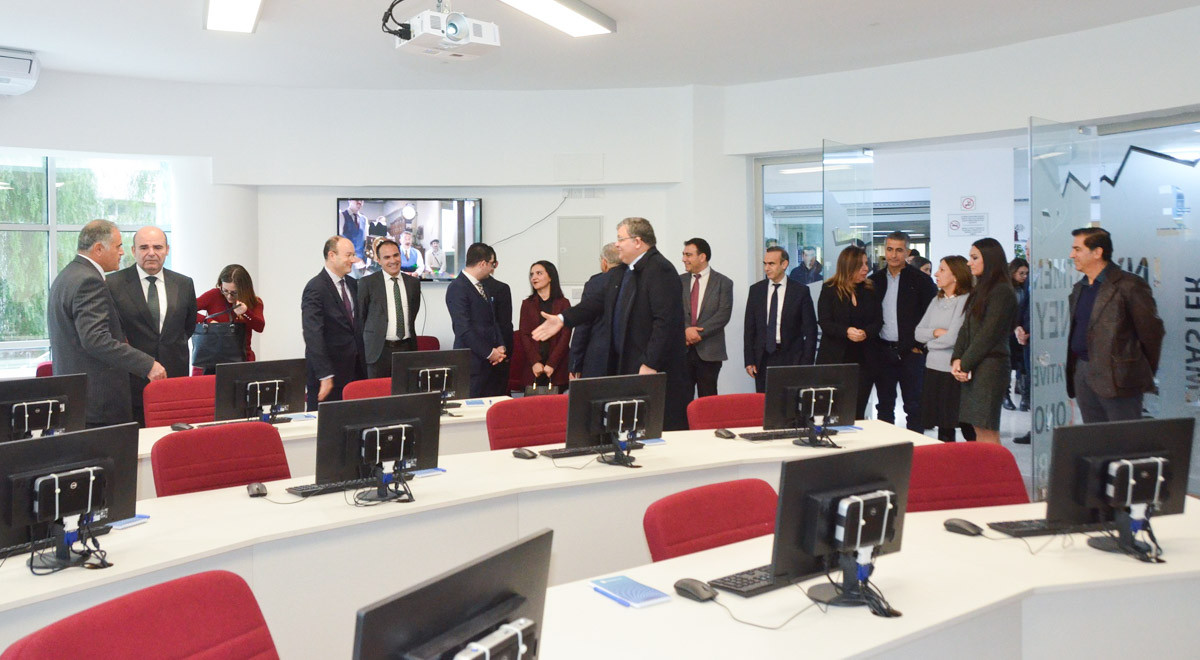 DAÜ’de Trade Master Laboratuvar Açılışı Gerçekleşti