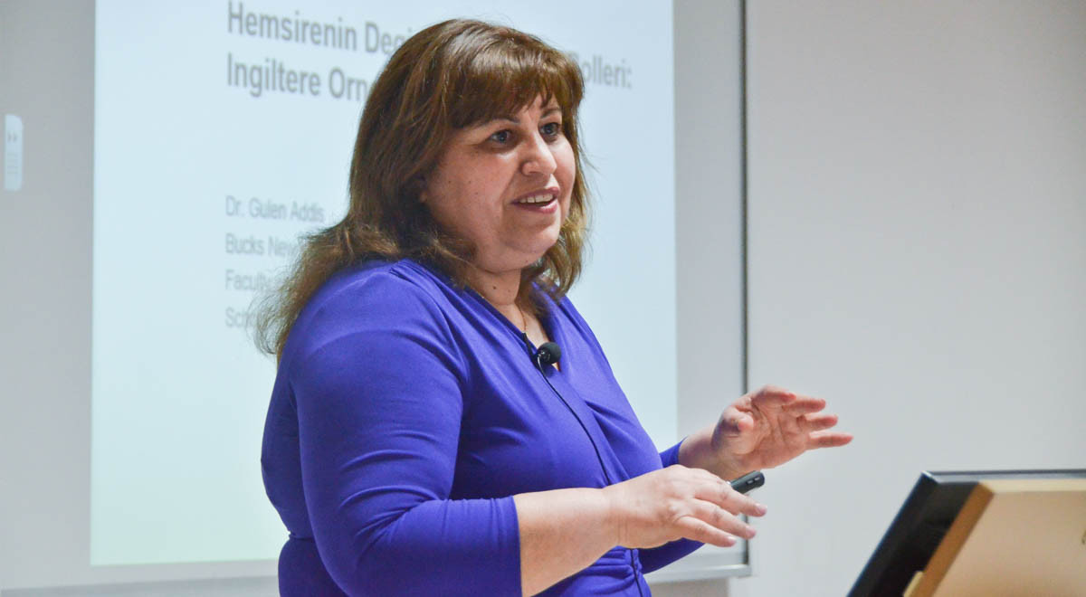 Dr. Gülen Addis Meets with EMU Students