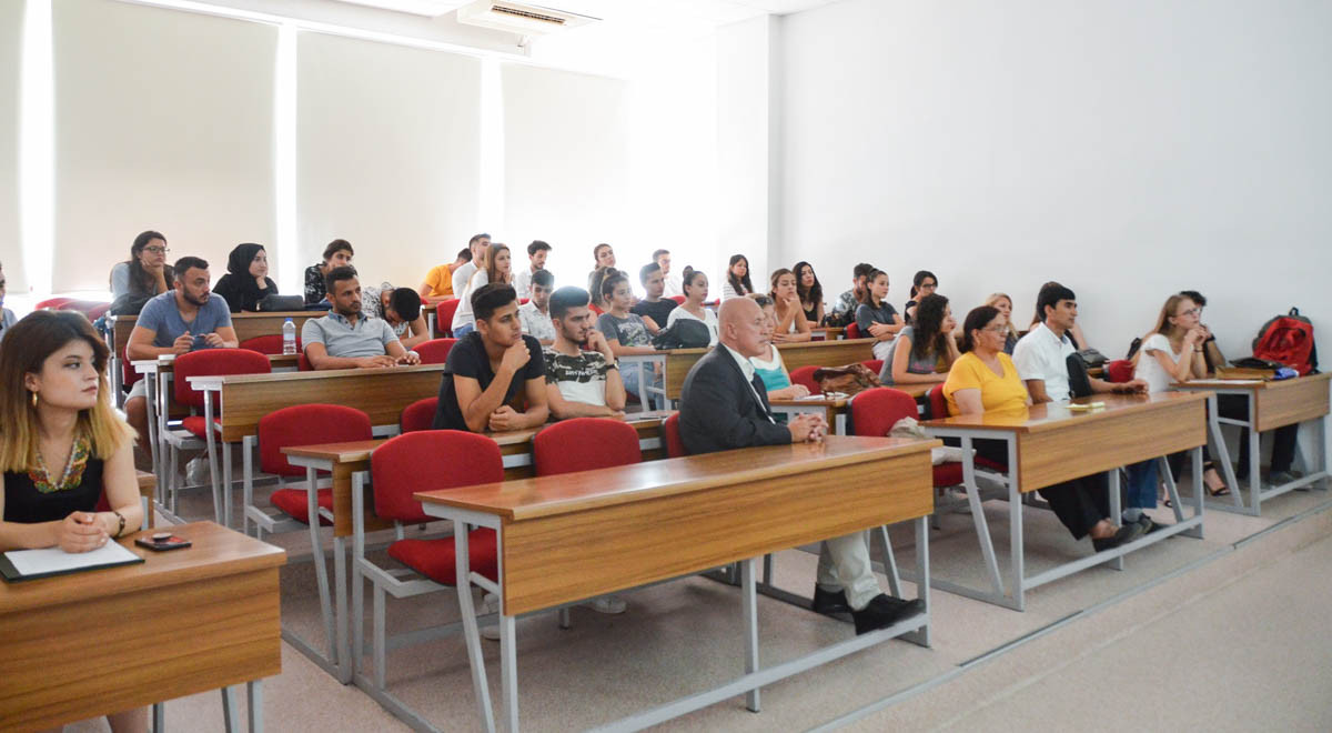 EMU Hosted a Conference Titled “Things We Learned from the Türkmen Carpet”