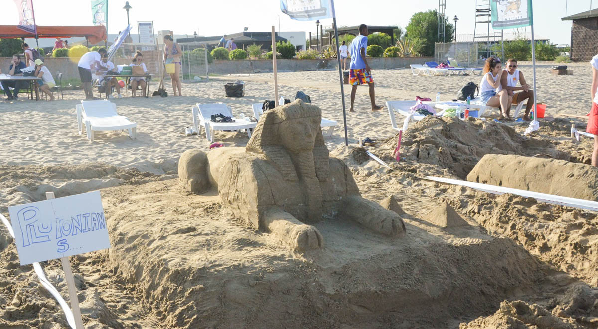 EMU XIII Sand Sculpture Festival and Contest Provided Colourful Moments for Participants