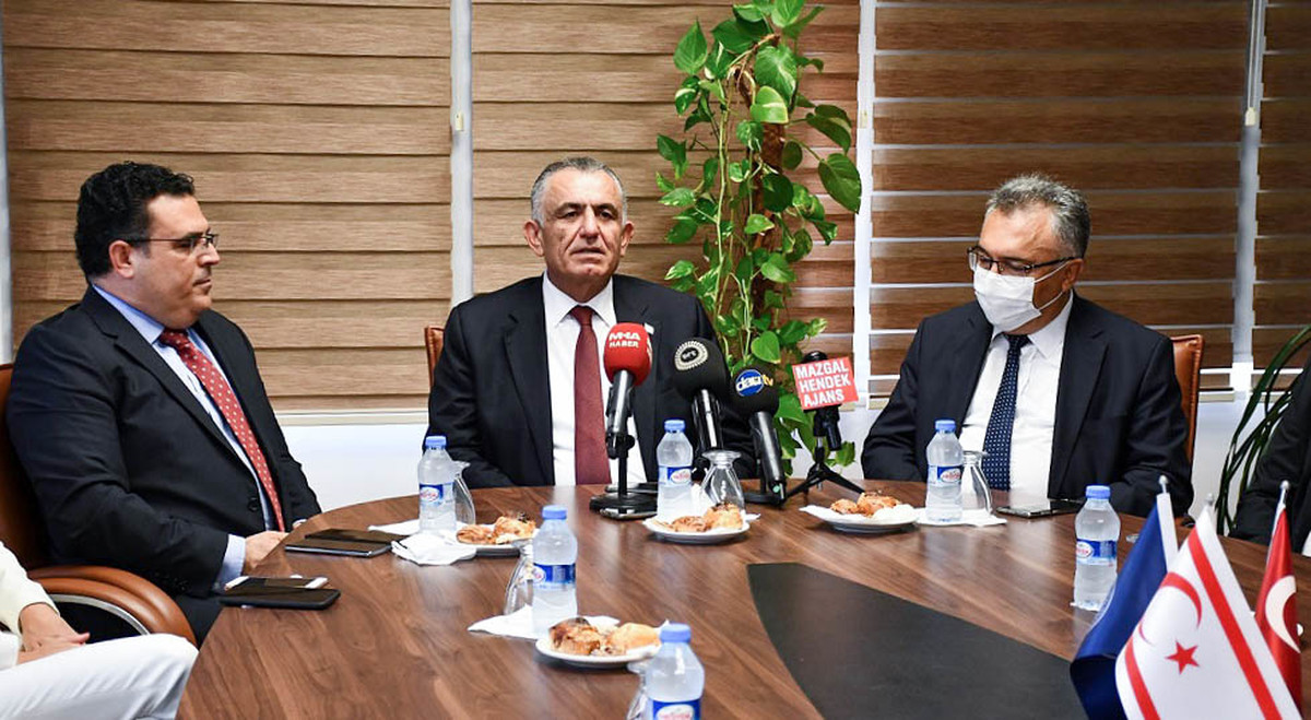 Minister of Education Çavuşoğlu Visited EMU