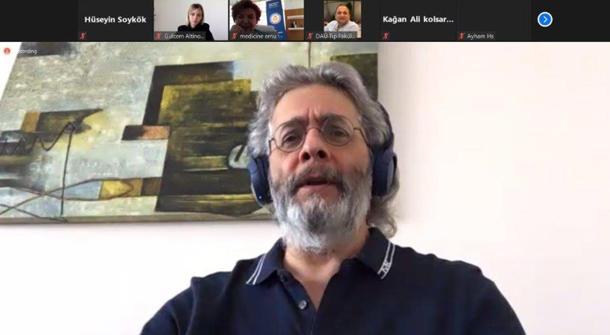 DAÜ Dr. Fazıl Küçük Tıp Fakültesi̇, 9. Uluslararası Kari̇yer Günleri̇ Kapsamında Etki̇nli̇kler Düzenli̇yor