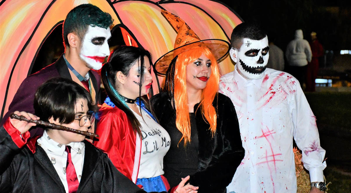 EMU Students Spend Good Time in the Halloween Event