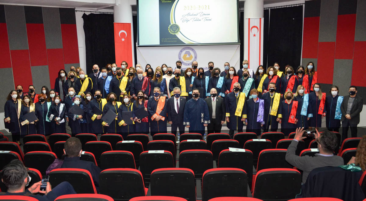 DAÜ’de Akademik Unvan Belge Takdim Töreni Gerçekleştirildi