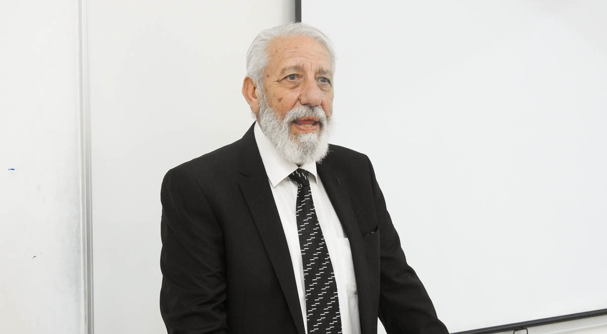 Oktay Öksüzoğlu DAÜ Türk Dili ve Edebiyatı Bölümü Öğrencileriyle Buluştu