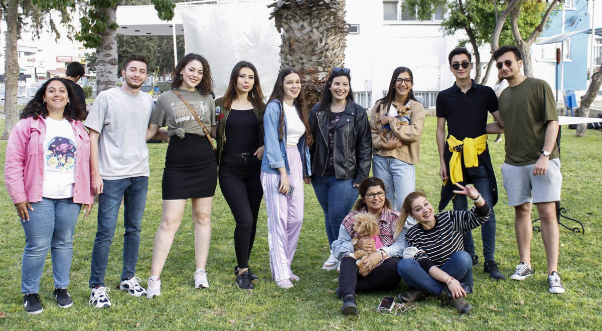 EMU Public Relations and Advertising Department Organizes Karaoke Party