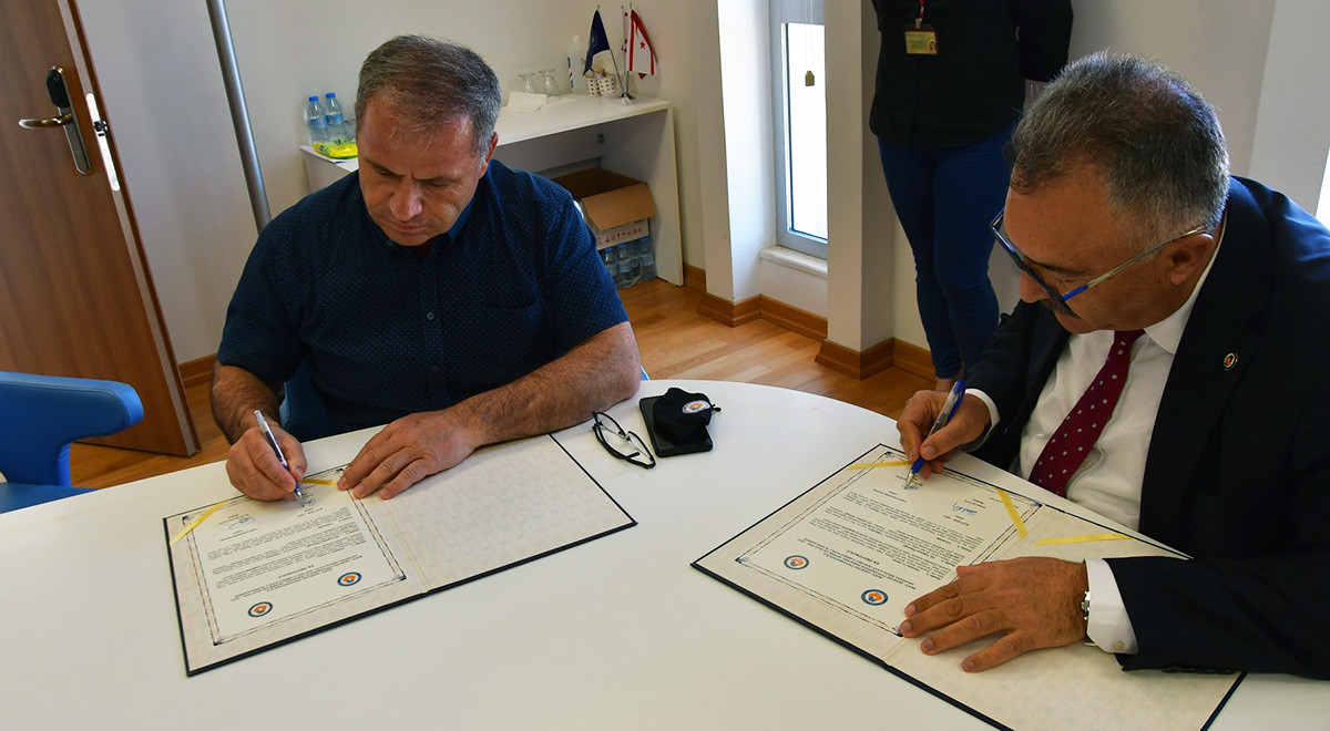 EMU Signs an Additional Protocol to the Collective Labour Agreement