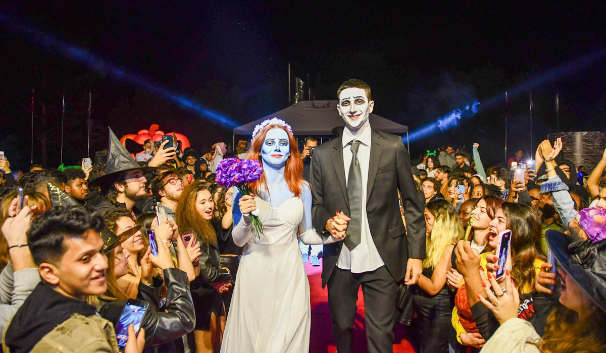 EMU Students Have Great Time at the Halloween Party