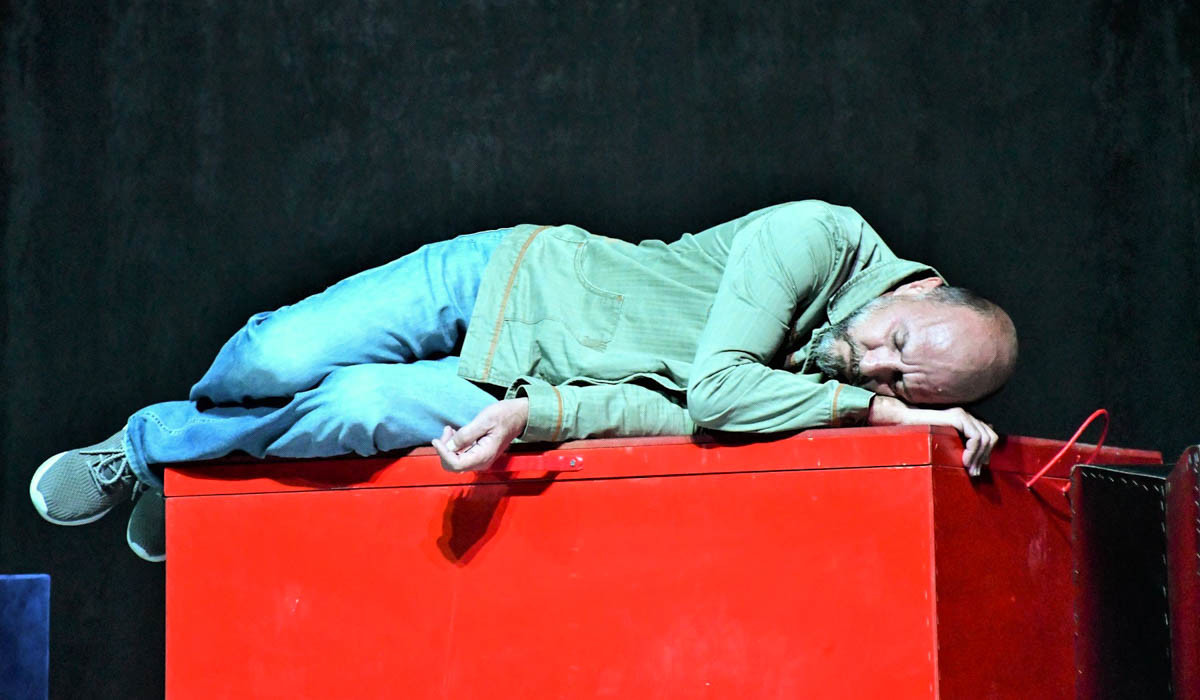 “Kutu Kutu” Theater Play Staged at EMU