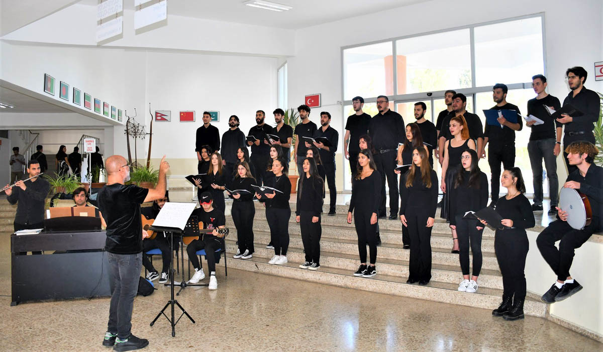 DAÜ Müzik Öğretmenliği Programı Öğrencilerinden Cumhuriyet Konseri