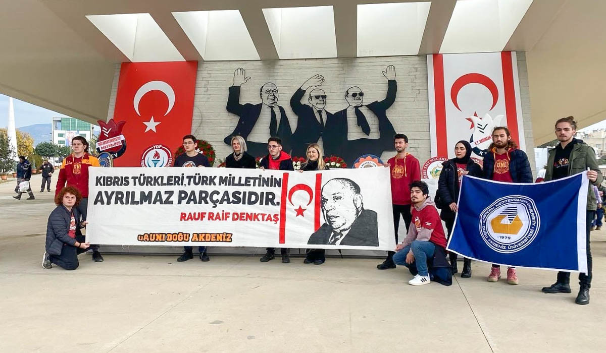 EMU Students Commemorate Denktaş
