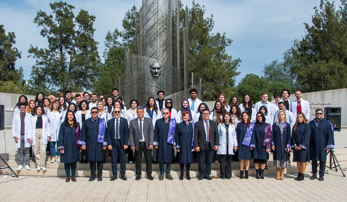 DAÜ Dr. Fazıl Küçük Tıp Fakültesi 14 Mart Tıp Bayramı’nda Etkinlik Gerçekleştirdi