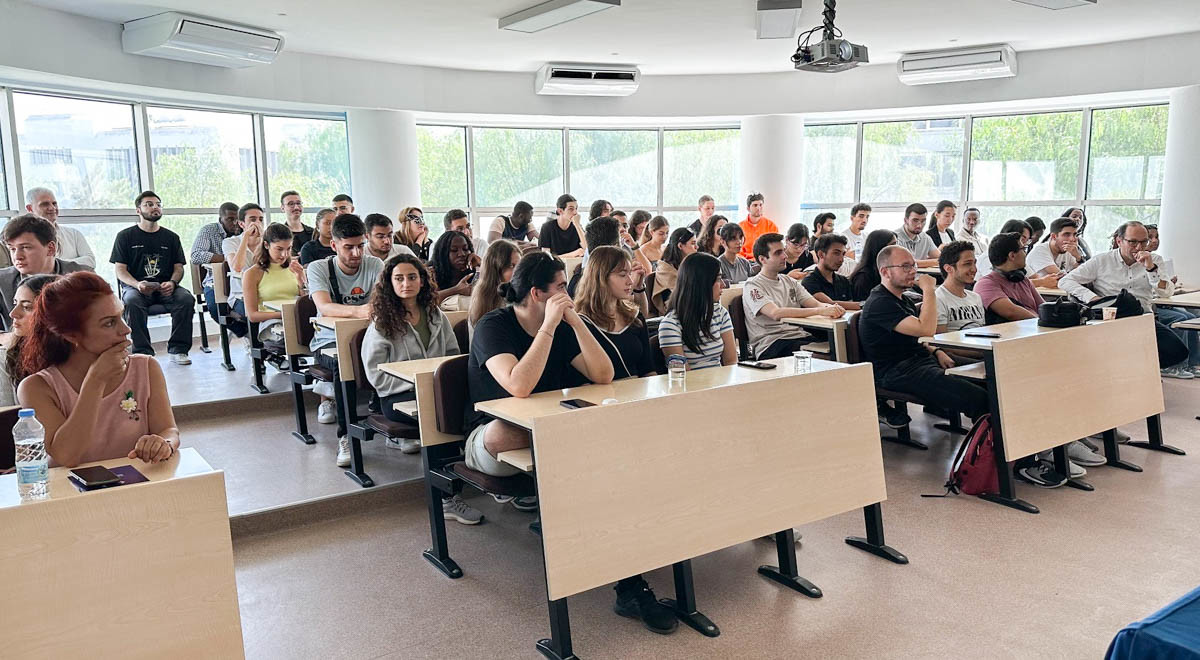 5. ECOBUS Fest DAÜ İşletme ve Ekonomi Fakültesi’nde Gerçekleştirildi