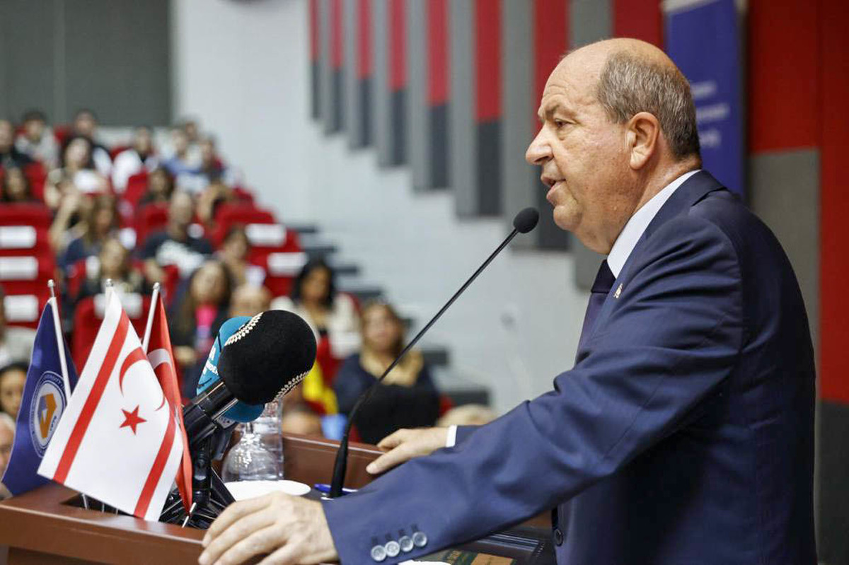 KKTC Cumhurbaşkanı Ersin Tatar DAÜ’de İlk Dersi Verdi