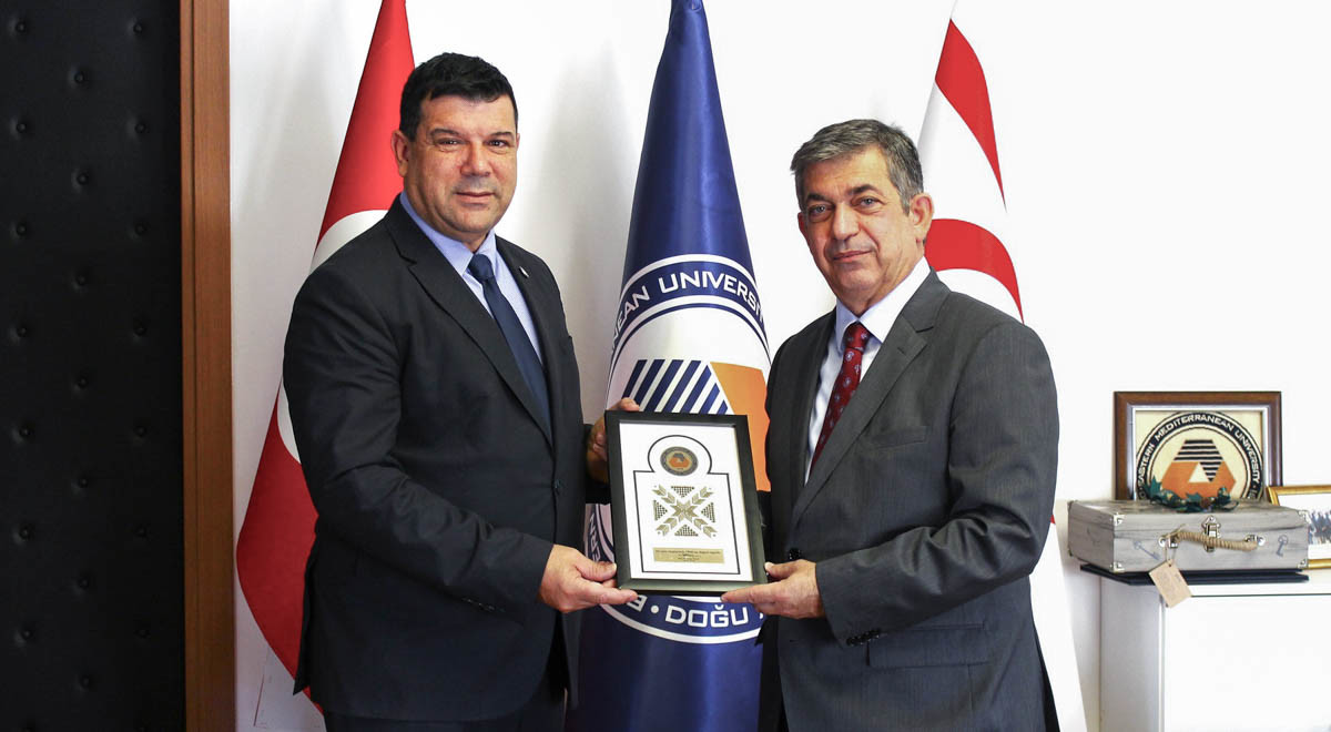 LAÜ Rektörü Prof. Dr. Mehmet Ali Yükselen’den DAÜ Rektörü Prof. Dr. Hasan Kılıç’a Ziyaret