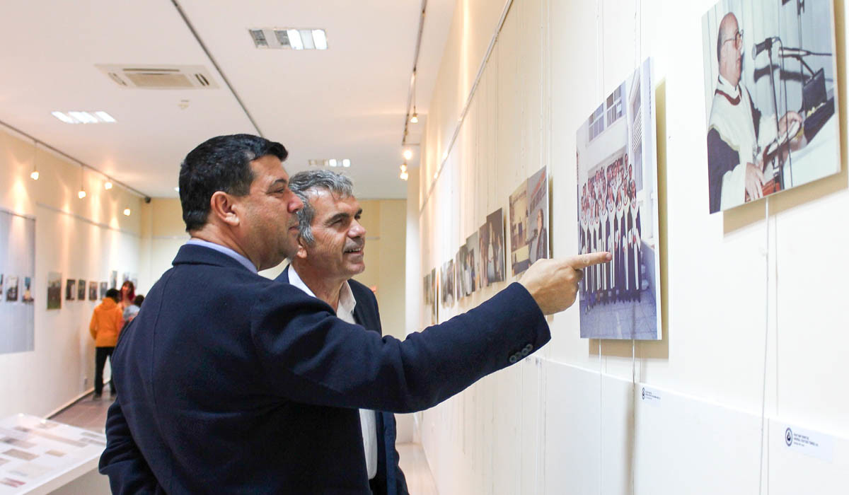 Kurucu Cumhurbaşkanı Rauf Raif Denktaş’ın Anısına “DAÜ Anılarında Denktaş” Sergisi  Açıldı