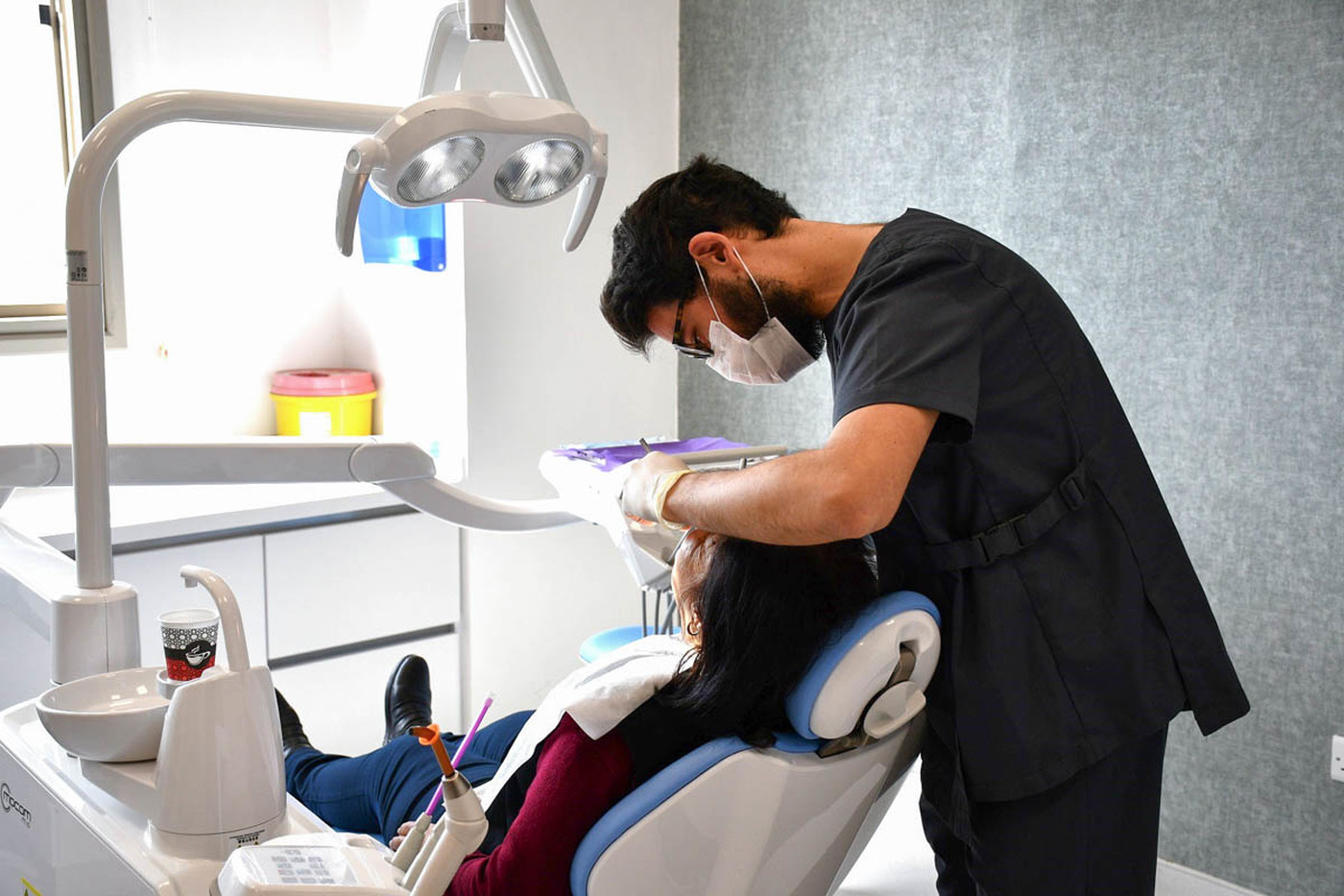 DAÜ Diş Hekimliği Fakültesi Kliniklerinde Yeni Hekimler Göreve Başladı