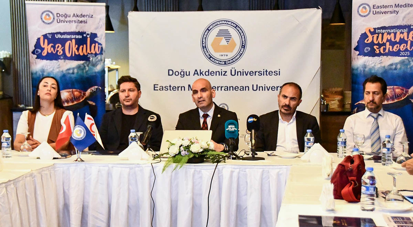 DAÜ, Uluslararası Yaz Okulu Kapsamında Basın Toplantısı Düzenledi