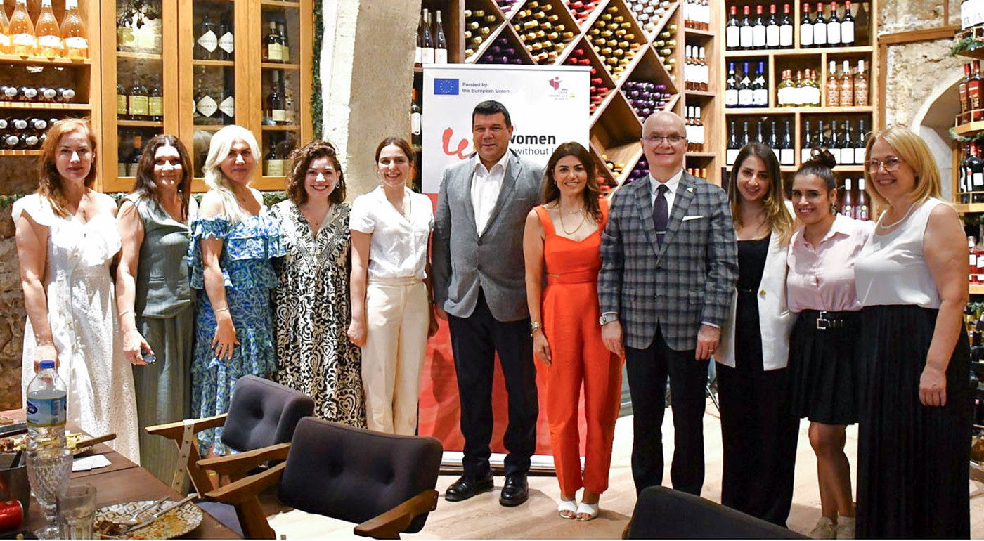 DAÜ Öğrencileri Geek Girl Dinner Yemeğinde Rol Modellerle Buluştu