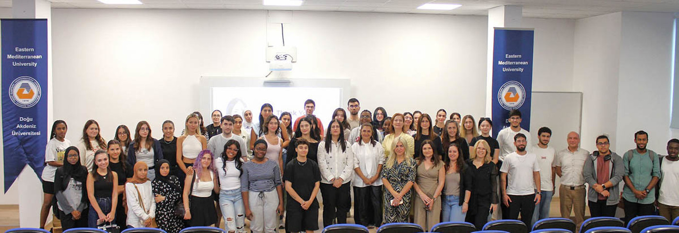 Techgirls Komitesinden “Sınırsız Gelecek: Kadın, Teknoloji, Yaratıcılık ve Değişim” Semineri