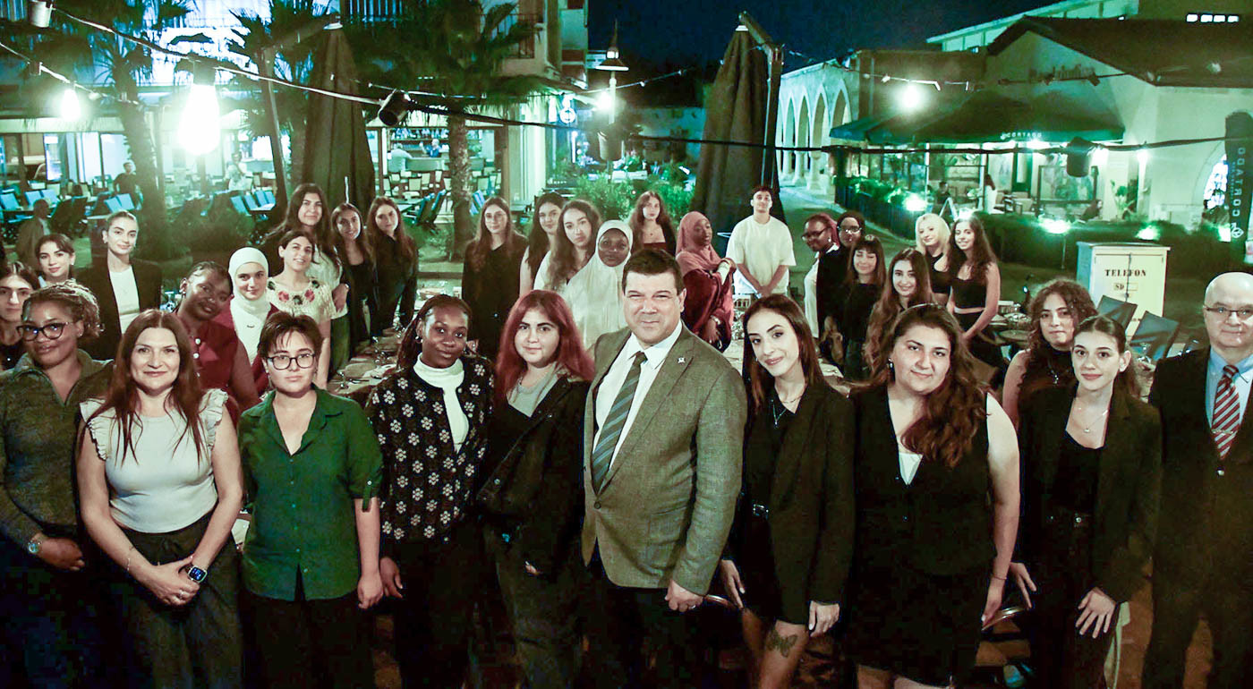 “Geek Girl Dinner” Event at EMU: Supporting the Stem Journey of Young Women