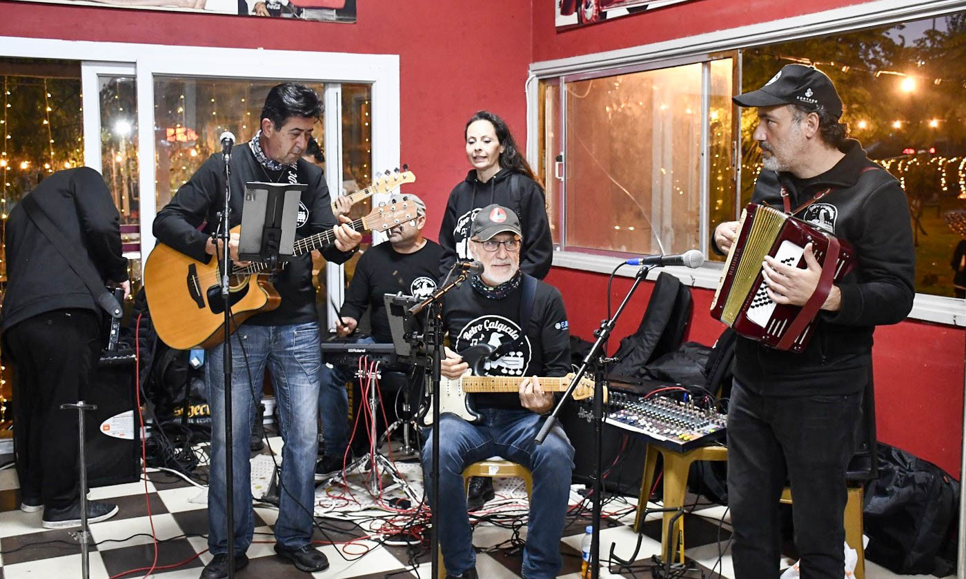 DAÜ’de Yeni Yıl Şenliği Düzenlendi