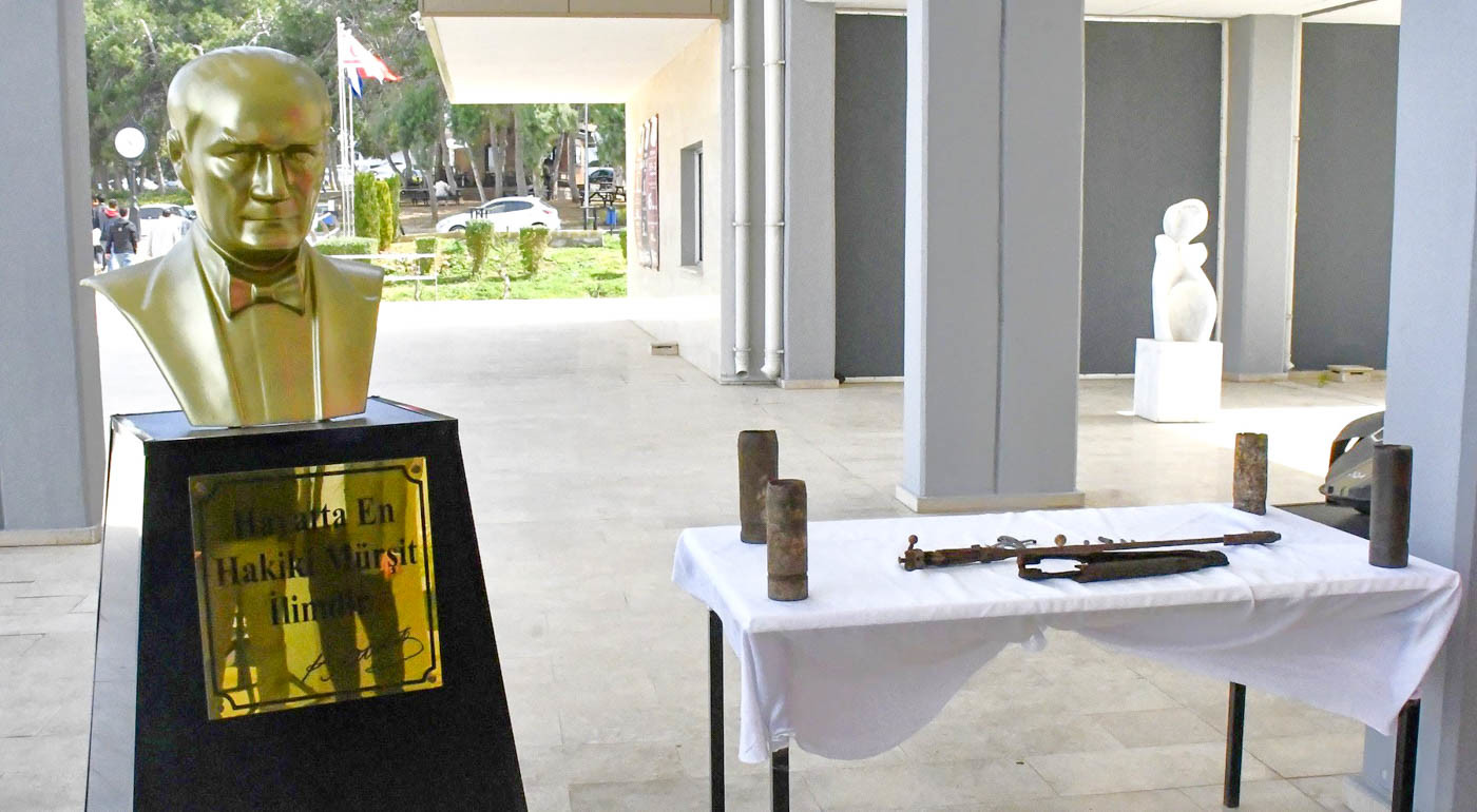 DAÜ’de Çanakkale Zaferi’nin 111. Yılına Özel Anma Programı Gerçekleştirildi