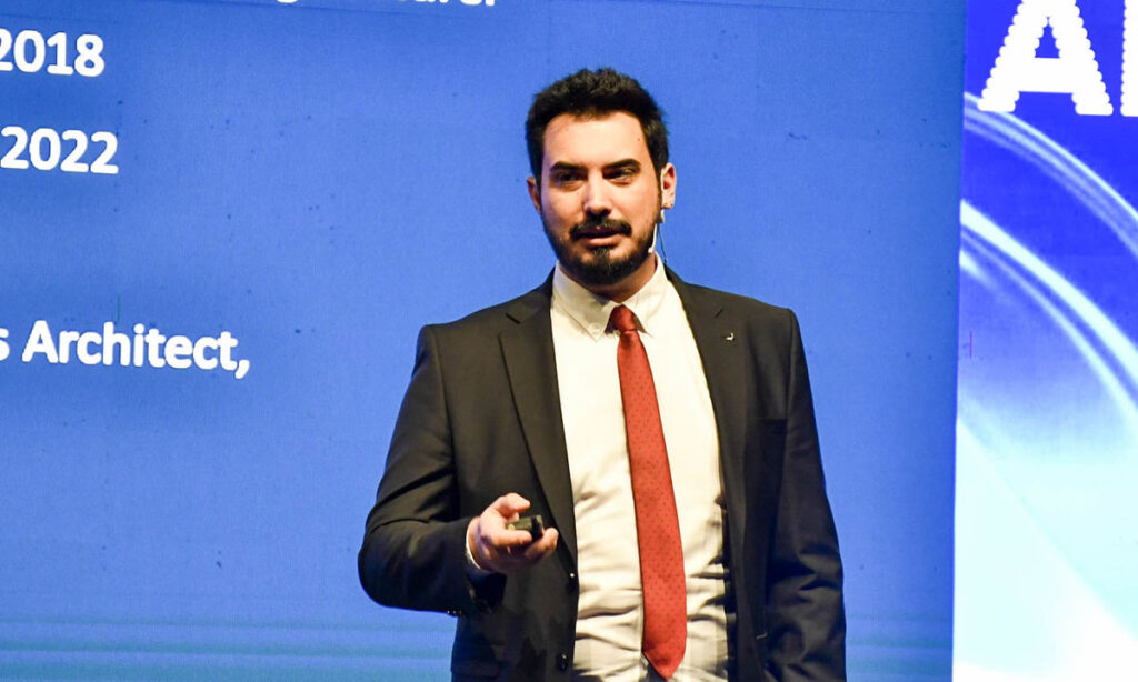 Eren Akbaba