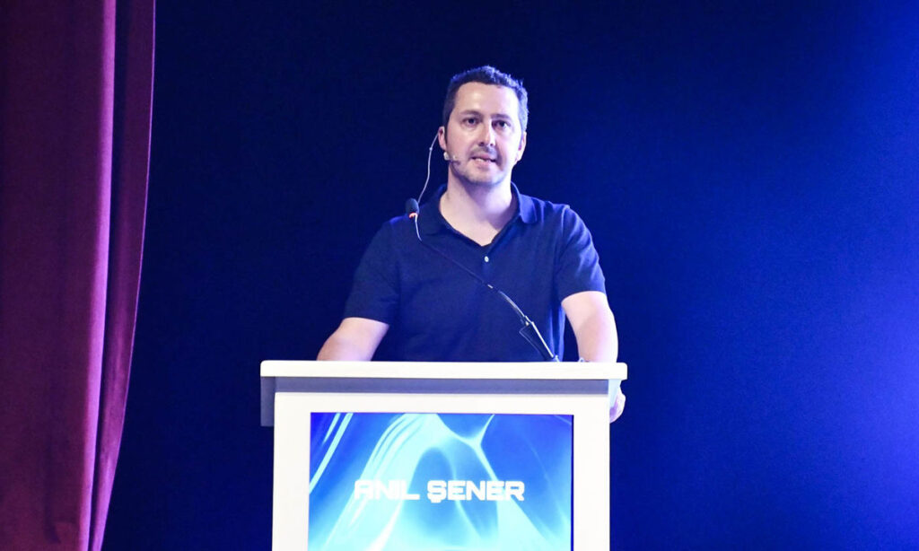 Anıl Şener
