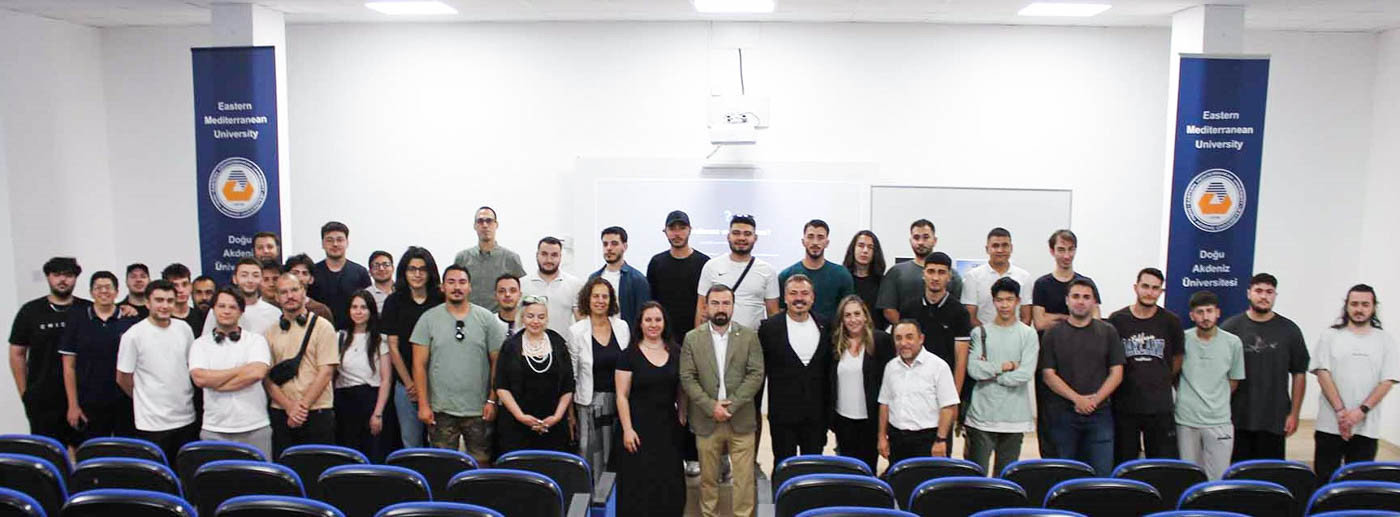 DAÜ Mezunlarından Öğrencilere Kariyer ve Yapay Zeka Odaklı İlham Verici Sunumlar