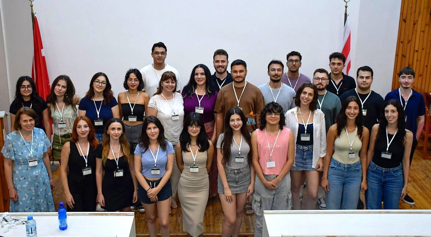 DAÜ’de TOLES Heyecanı: Uluslararası Katılım Dikkat Çekti