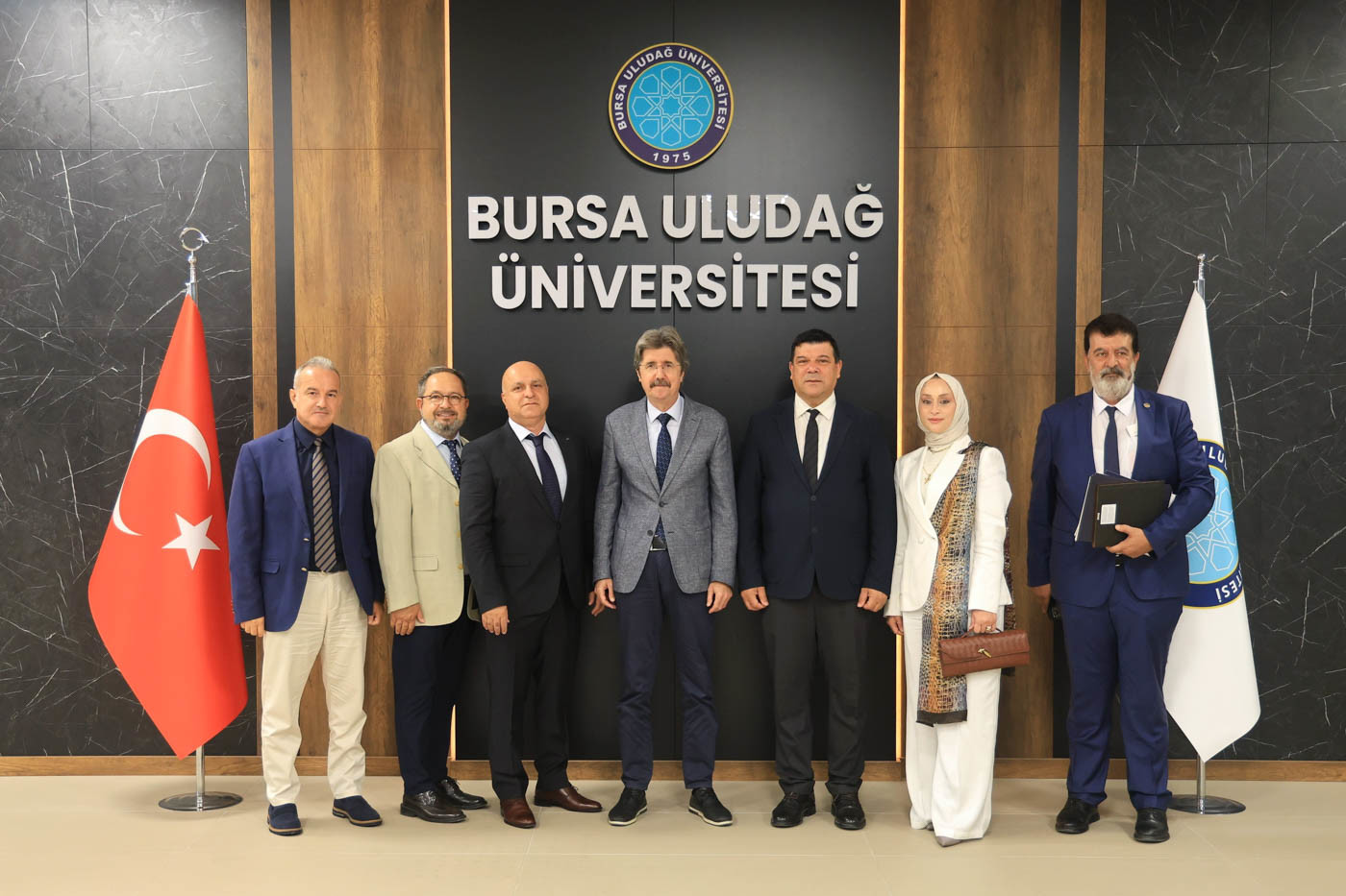 DAÜ, BUÜ ve ÜSİGED Arasında Stratejik İş Birliği Protokolü İmzalandı