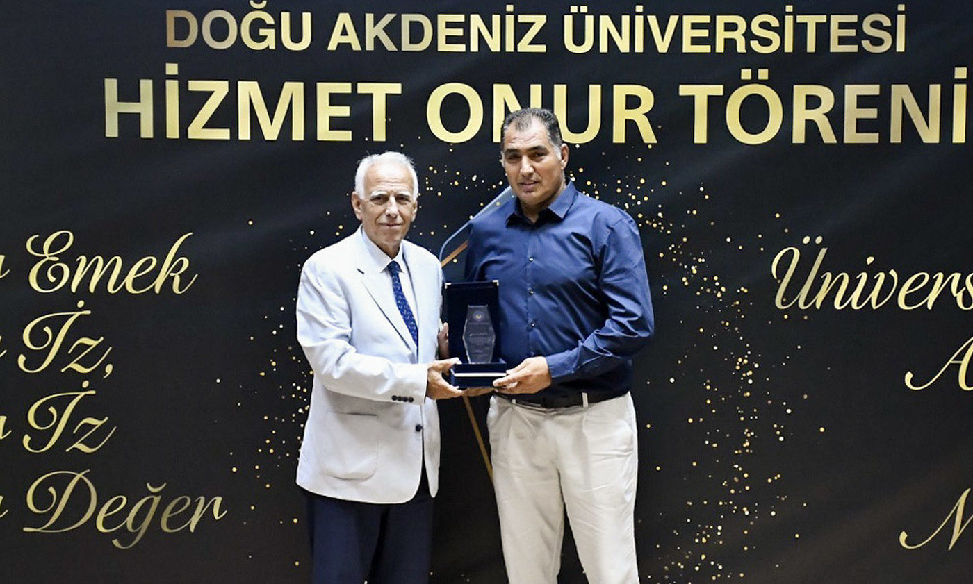 DAÜ’de Emek ve Vefa Buluşması: Hizmet Onur Töreni Gerçekleştirildi